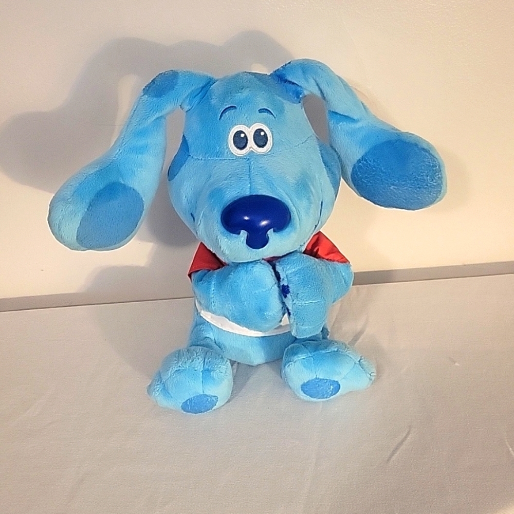 Blue Clues Nickelodeon Blue Plush Dog Blowing Kisses